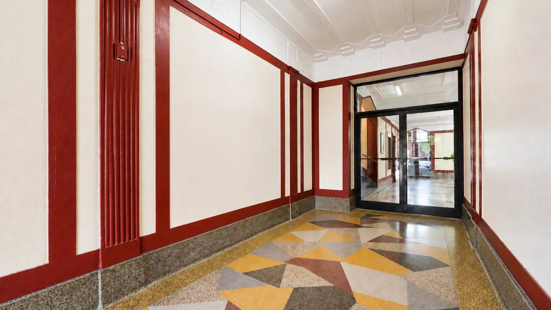 Property at 303 Ave P, Brooklyn, NY 11204 19