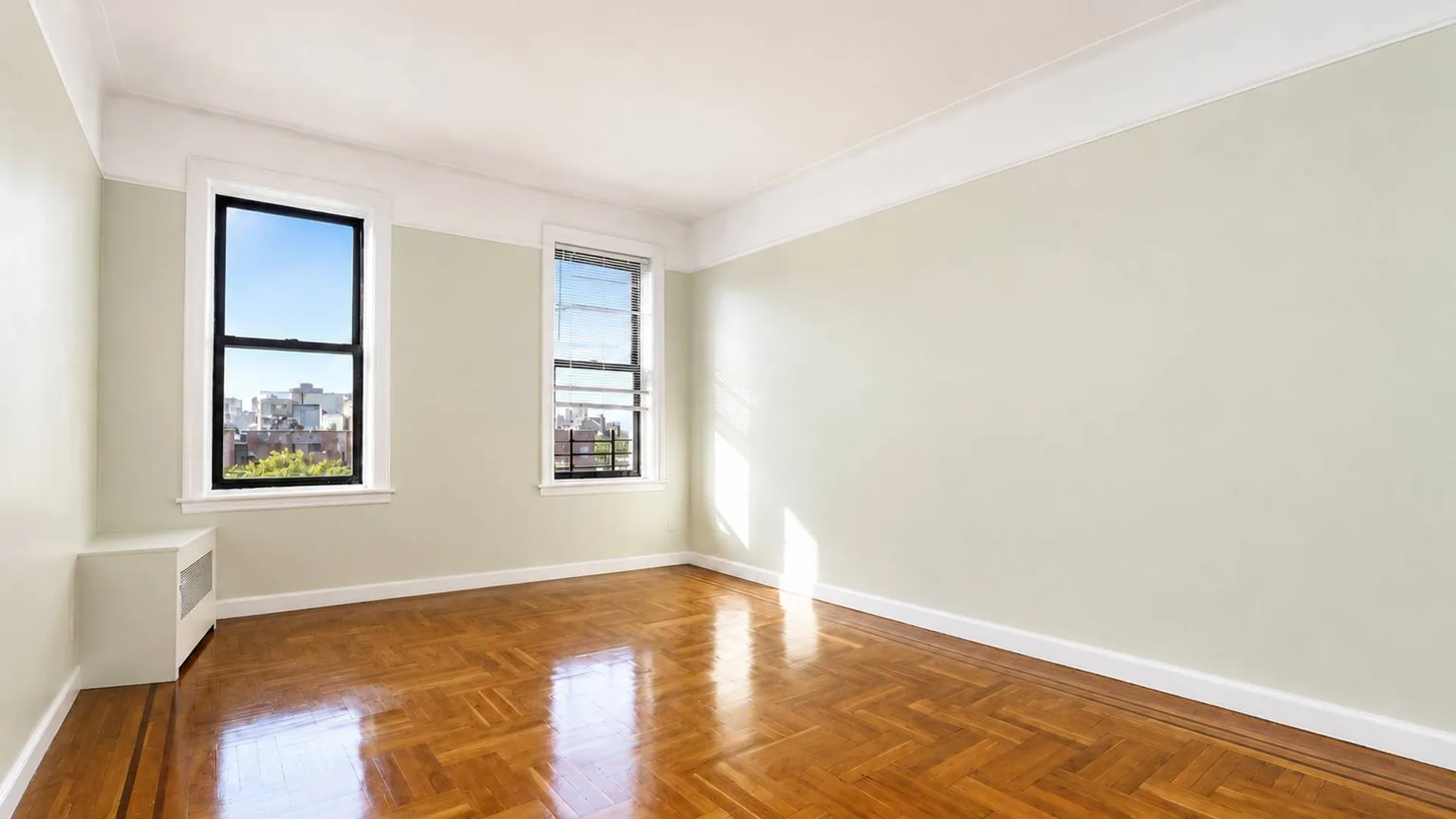Property at 303 Ave P, Brooklyn, NY 11204 4