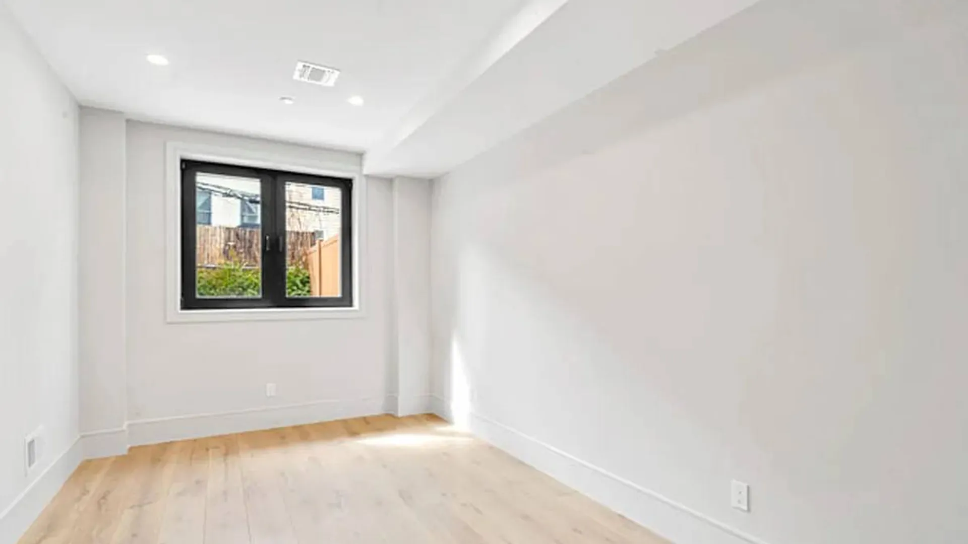 Property at 266 10th St, Brooklyn, NY 11215 6