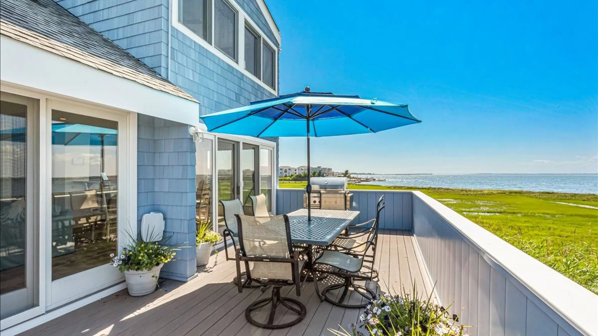 Property at 556 DUNE RD, Westhampton, NY 11977 26