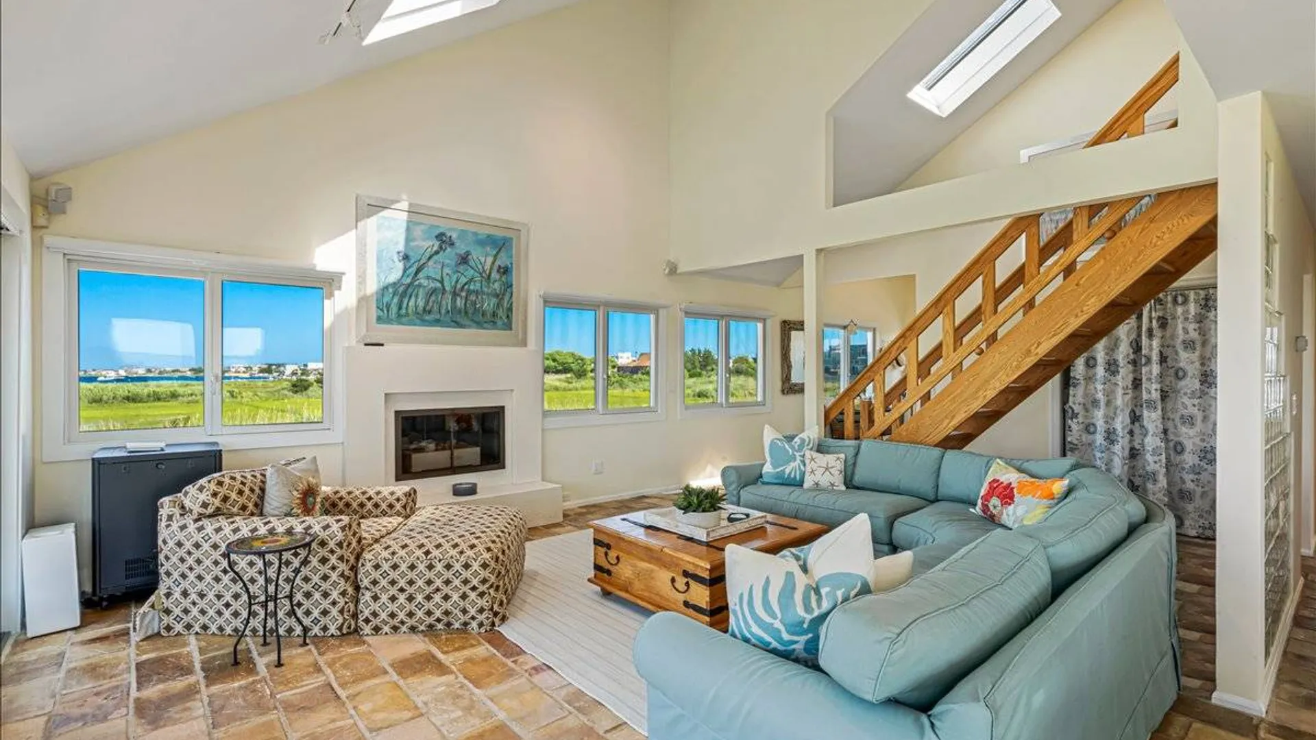 Property at 556 DUNE RD, Westhampton, NY 11977 8