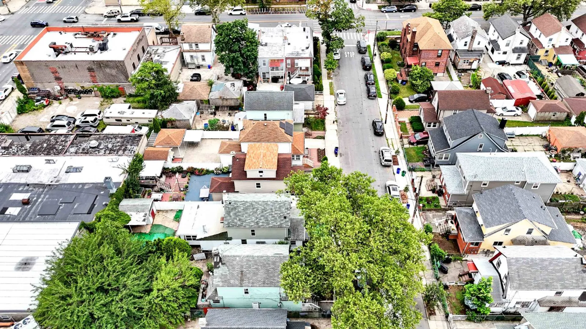 Property at 605 E 49 Street, Brooklyn, NY 11203 27