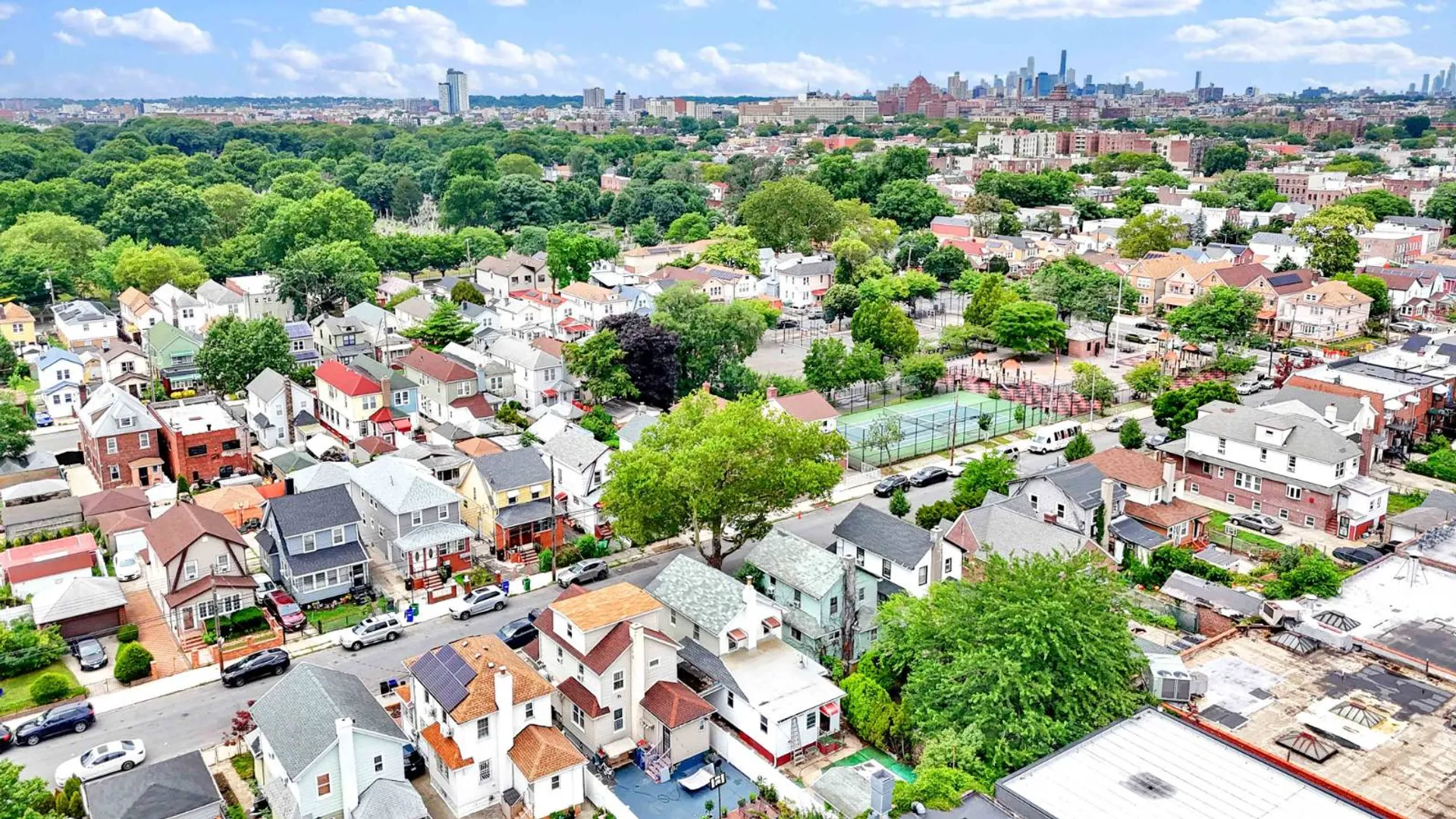 Property at 605 E 49 Street, Brooklyn, NY 11203 30