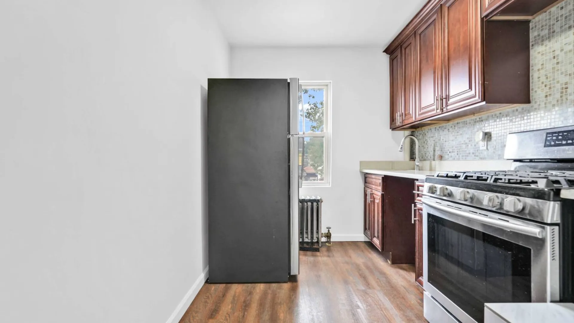 Property at 605 E 49 Street, Brooklyn, NY 11203 6