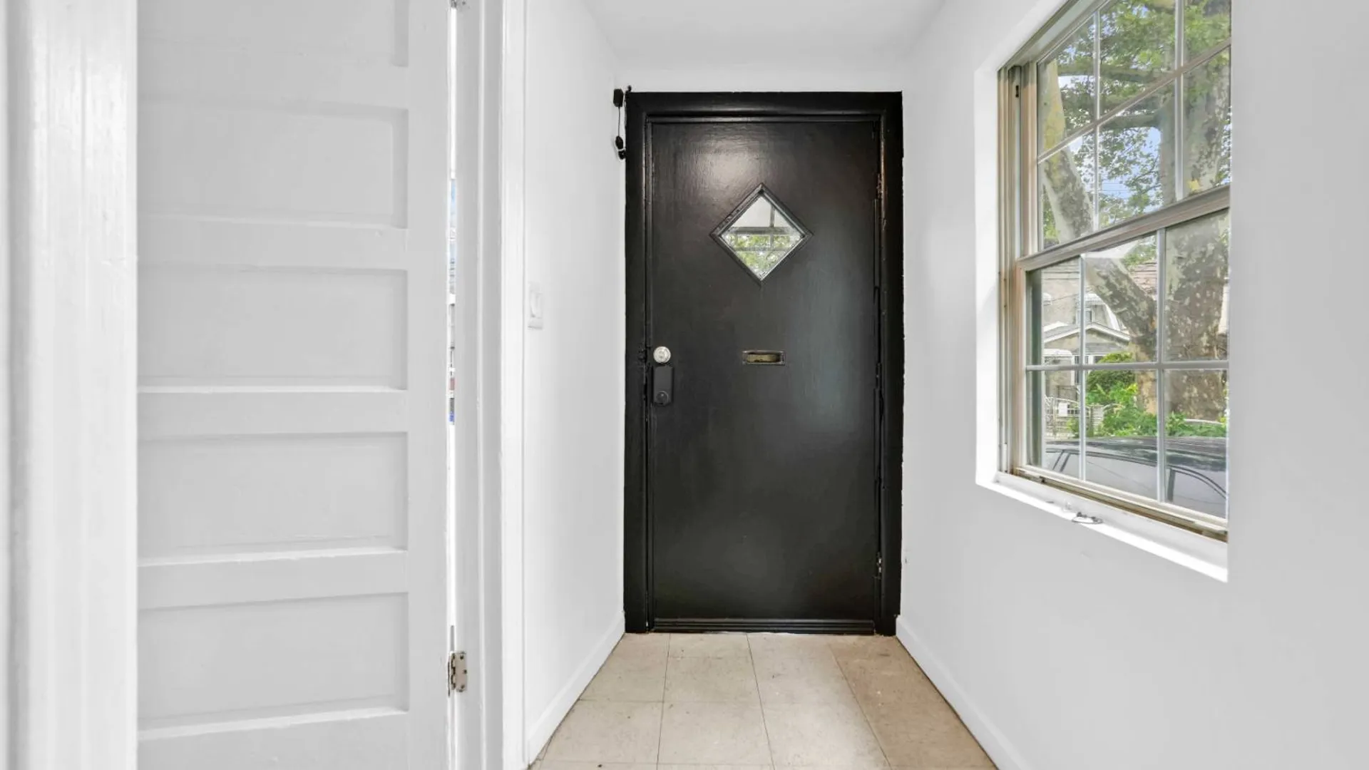 Property at 605 E 49 Street, Brooklyn, NY 11203 9