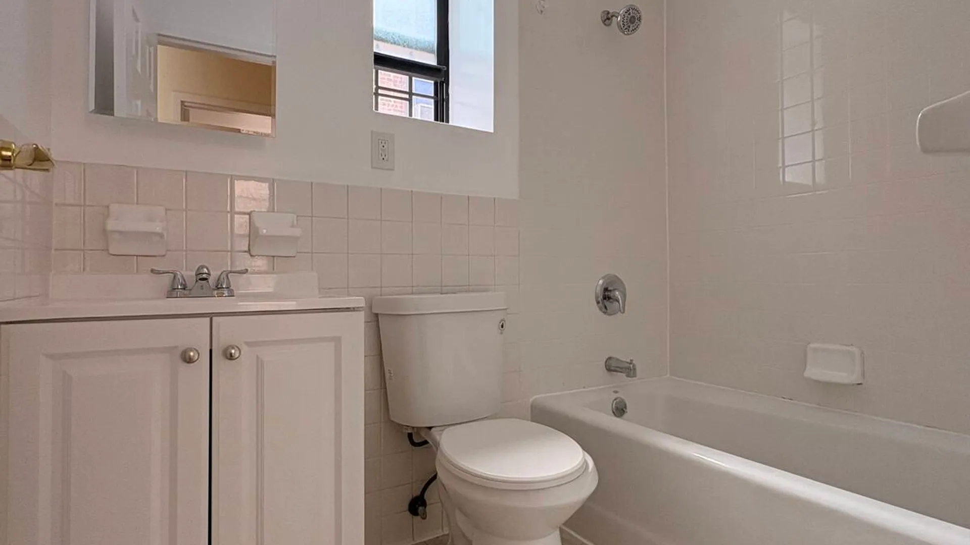 Property at 484 Convent Avenue, New York, NY 10031 7