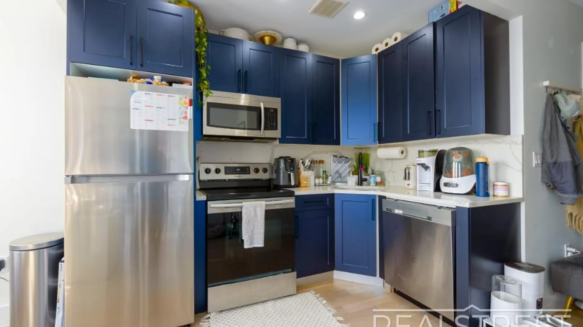 Property at 645 Knickerbocker Ave, BROOKLYN, NY 11221 3