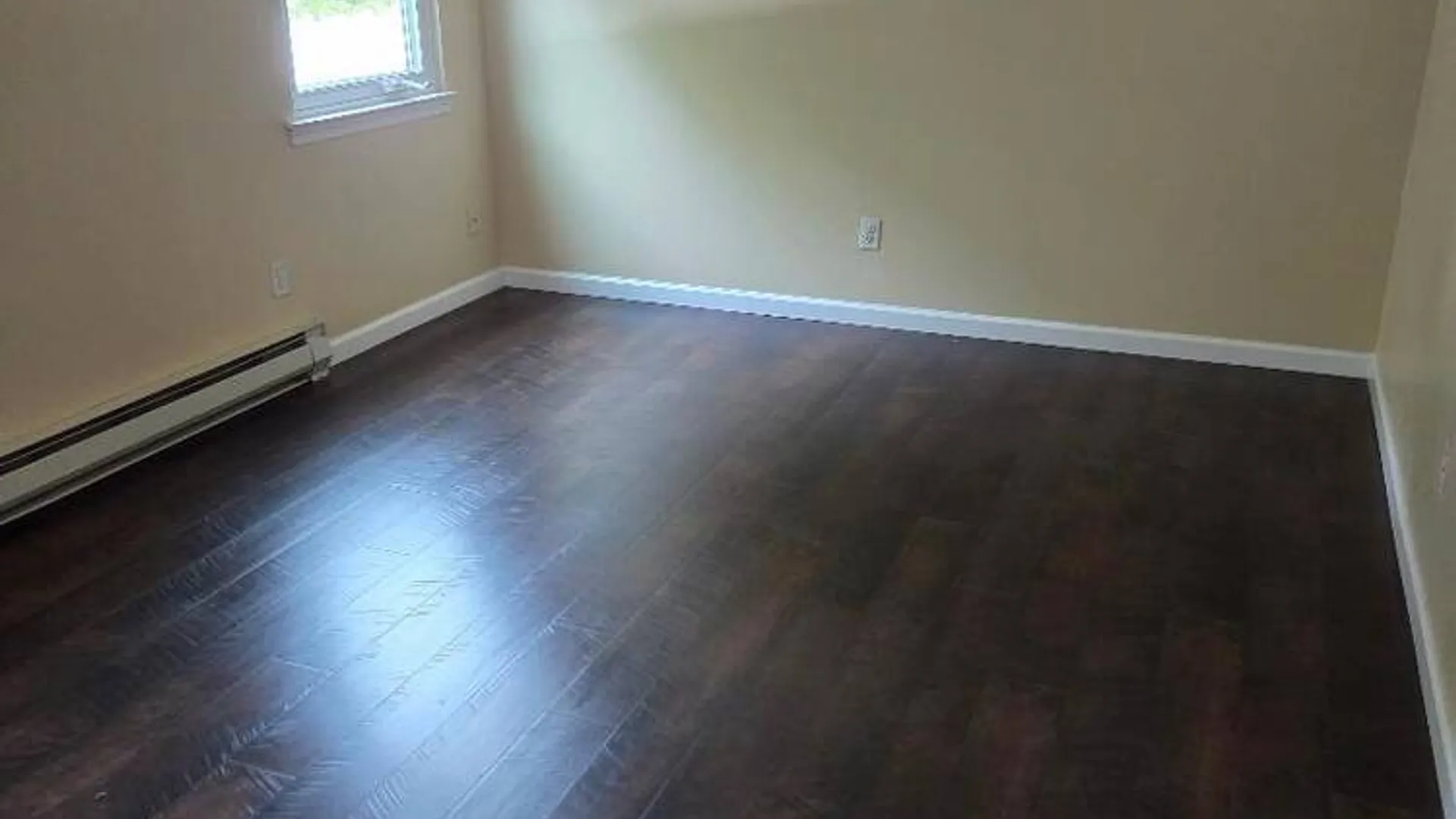 Property at 40-218 W 4th Street, Patchogue, NY 11772 6
