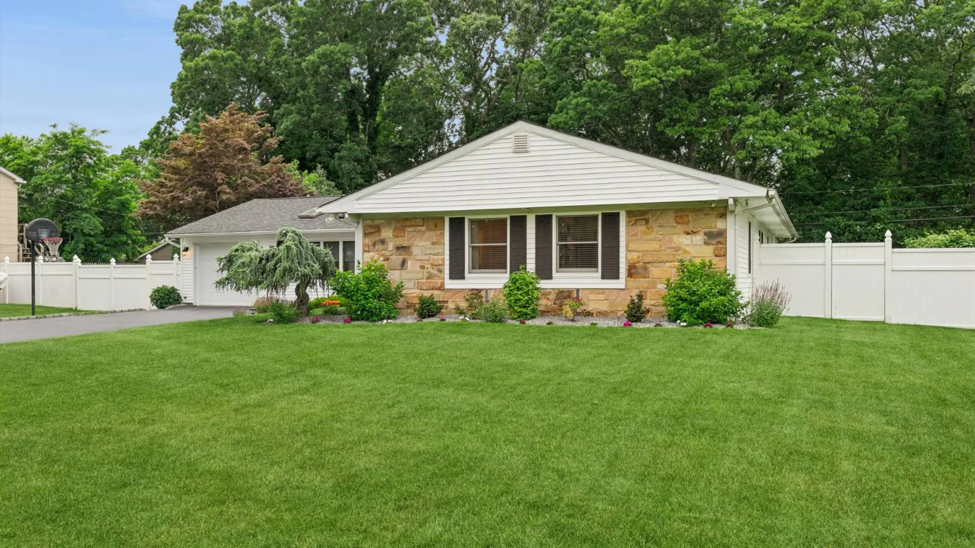 Property at 16 Parson Drive, Stony Brook, NY 11790 3