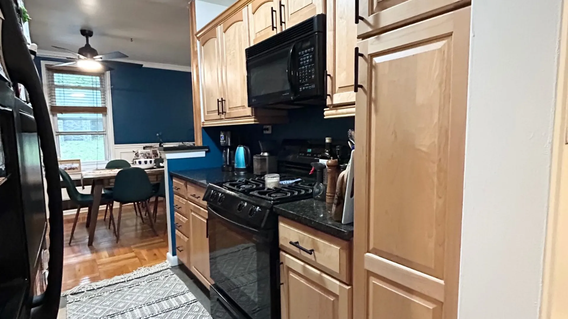 Property at 350 Richmond Terrace, Staten, NY 10301 10