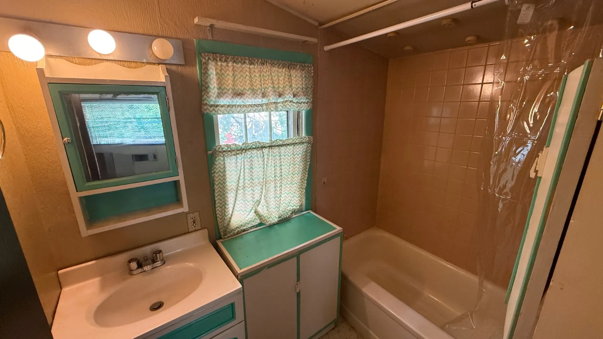Property at 7 Connelly Drive, Lake Grove, NY 11755 16