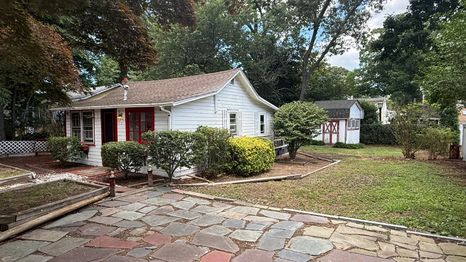Property at 7 Connelly Drive, Lake Grove, NY 11755 5