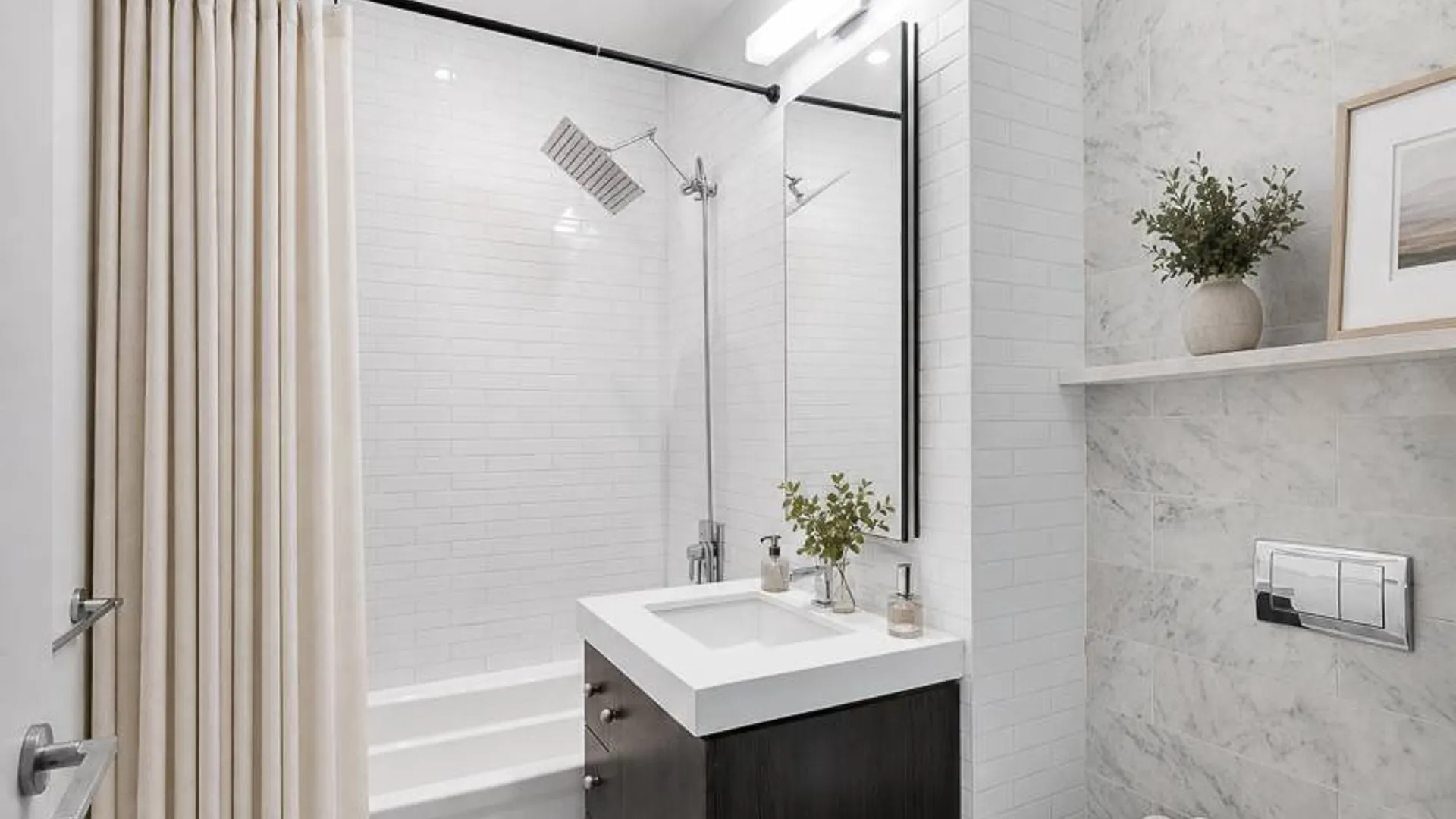 Property at 416 West 52nd Street, New York, NY 10019 13