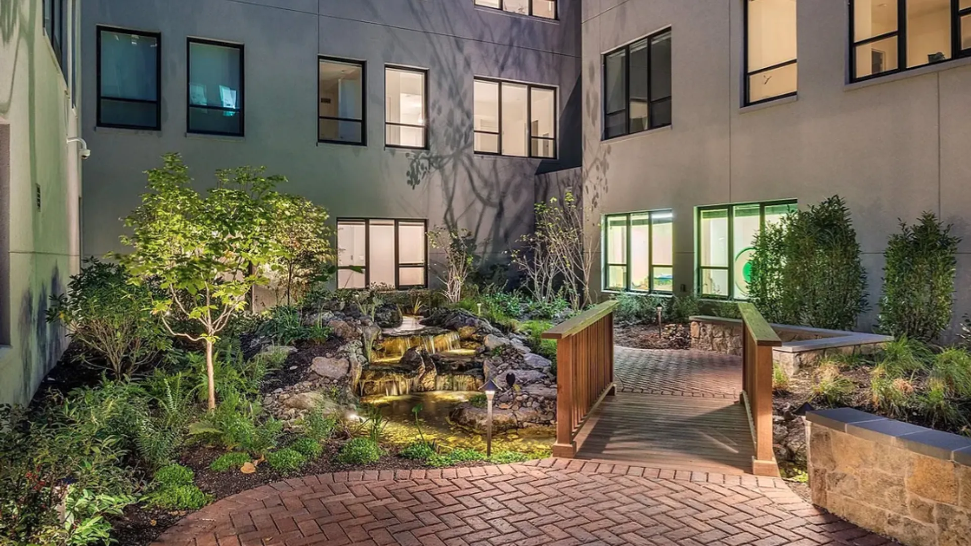 Property at 416 West 52nd Street, New York, NY 10019 8