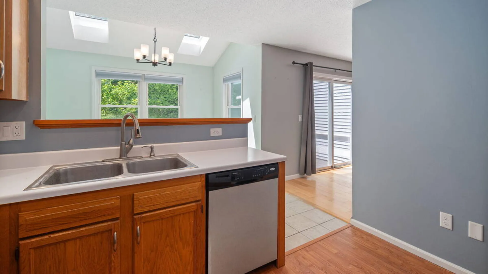 Property at 41 Westbury Court, Clifton Park, NY 12065 11