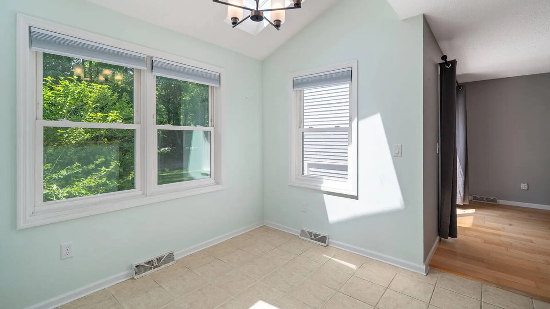 Property at 41 Westbury Court, Clifton Park, NY 12065 13
