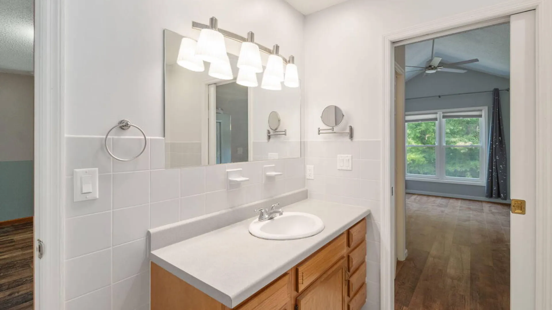Property at 41 Westbury Court, Clifton Park, NY 12065 28