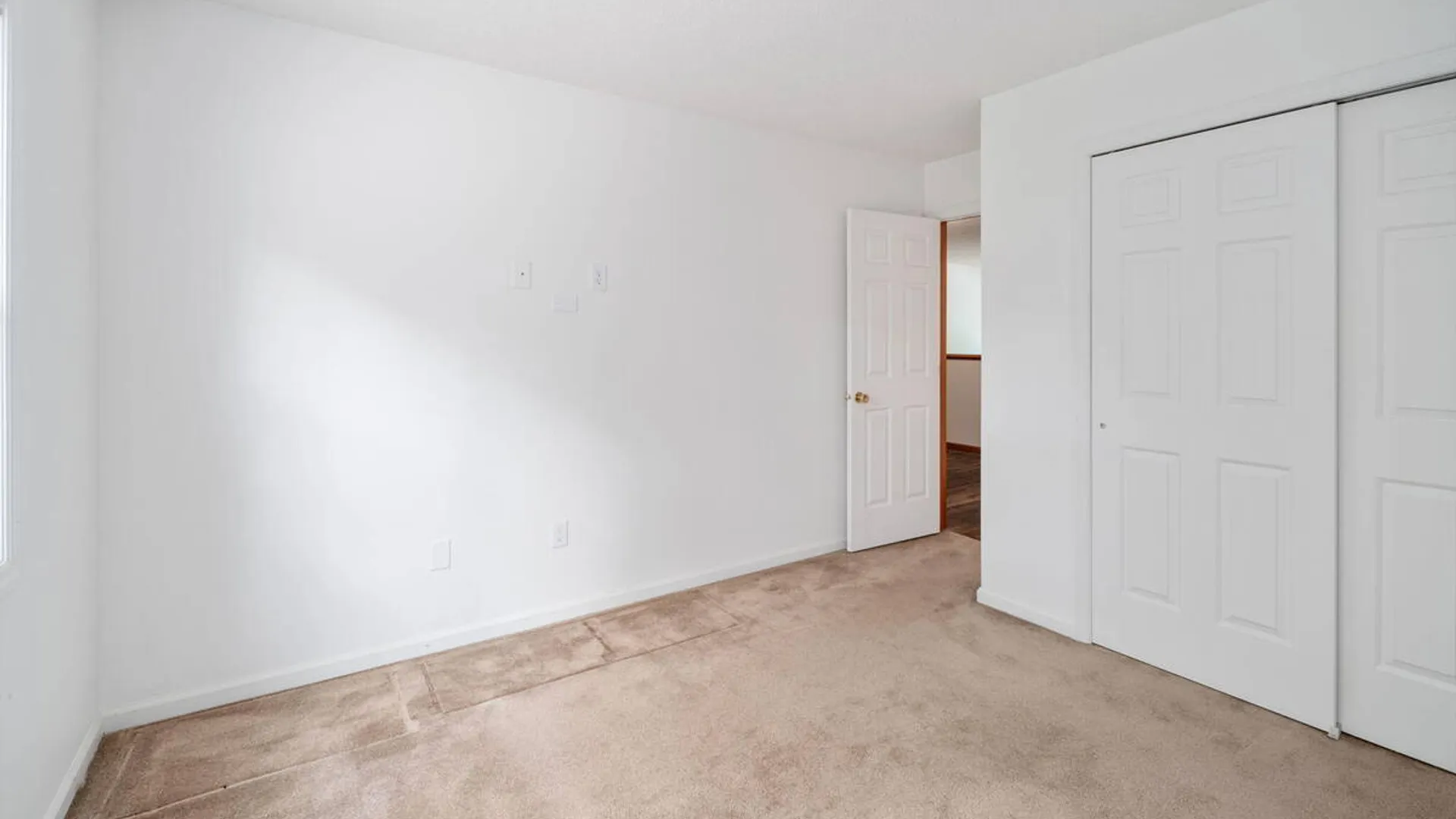 Property at 41 Westbury Court, Clifton Park, NY 12065 31