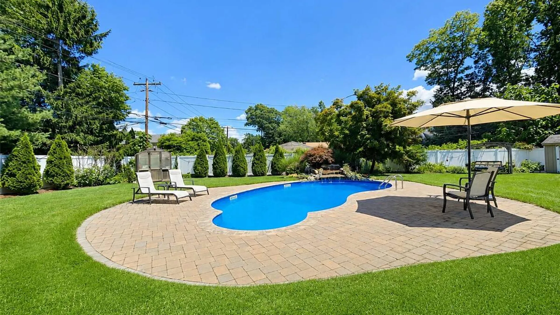 Property at 15 Seabrook Lane, Stony Brook, NY 11790 22