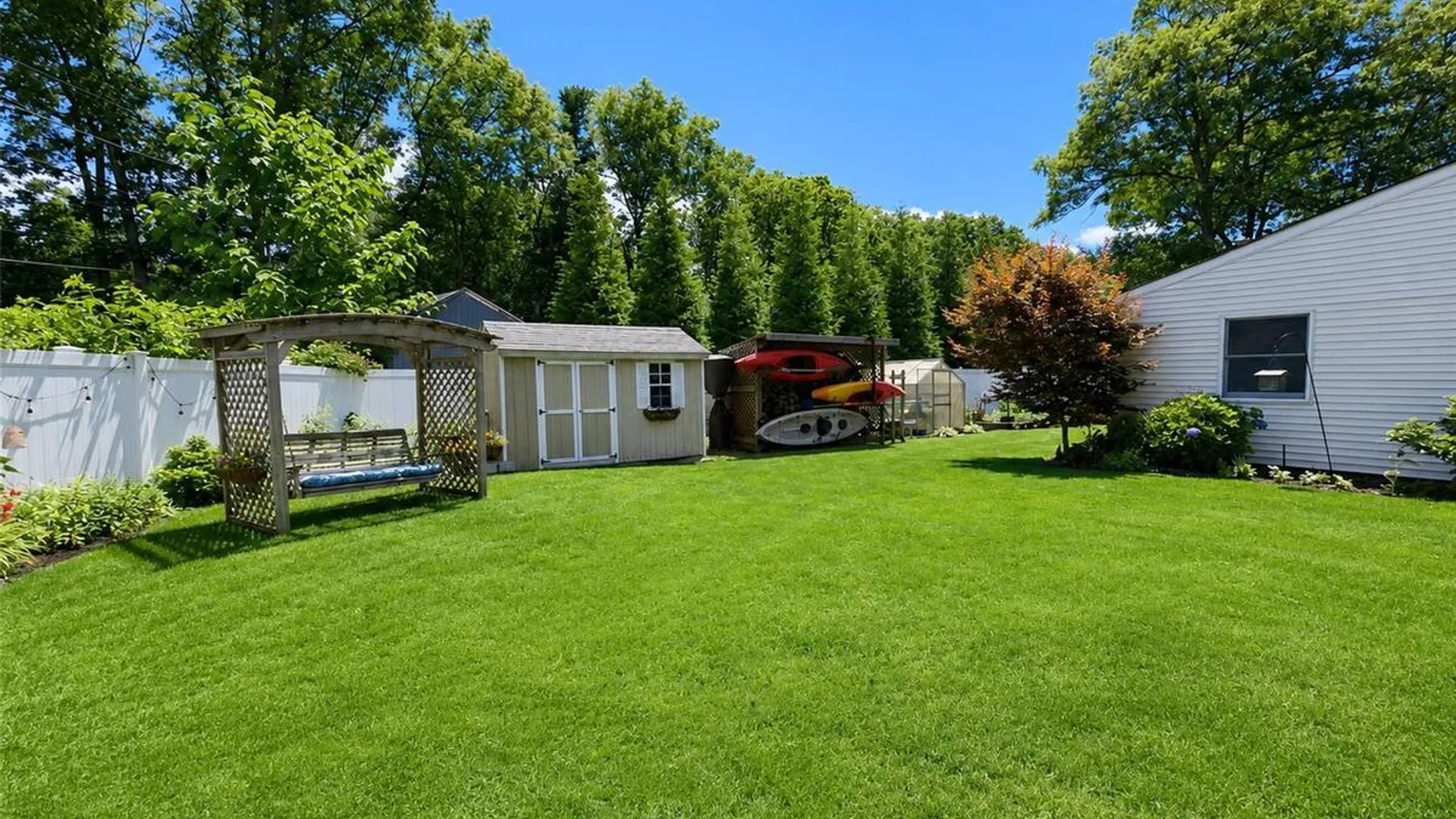 Property at 15 Seabrook Lane, Stony Brook, NY 11790 27