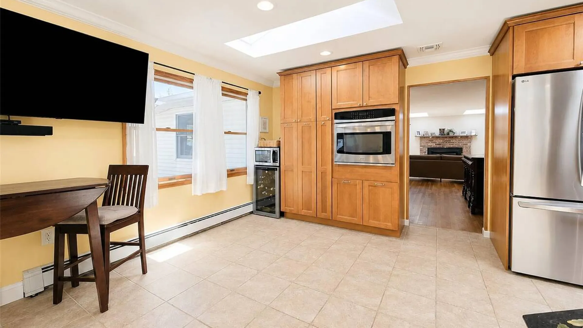Property at 15 Seabrook Lane, Stony Brook, NY 11790 9