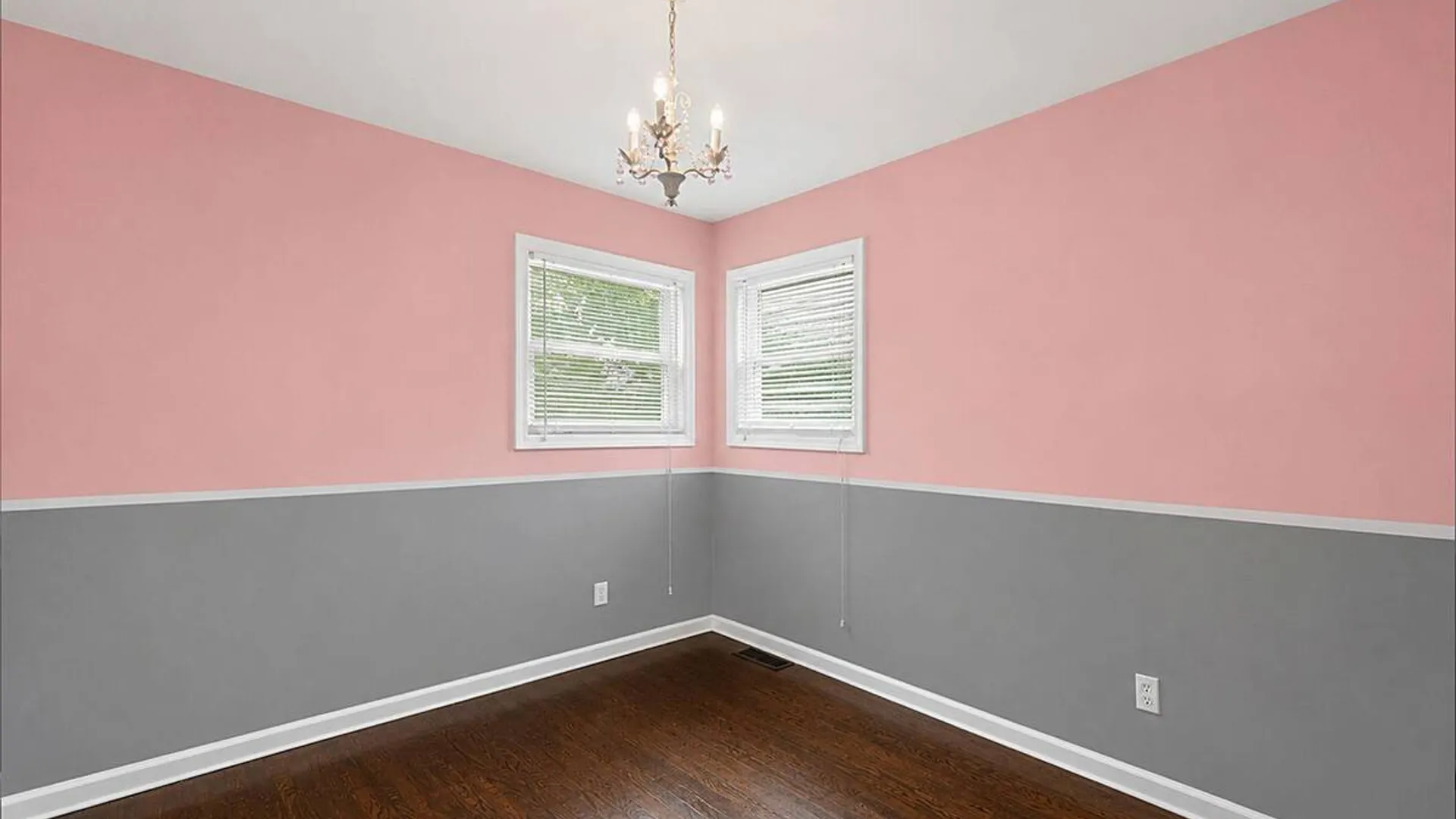 Property at 3010 Sipp Avenue, Medford, NY 11763 14