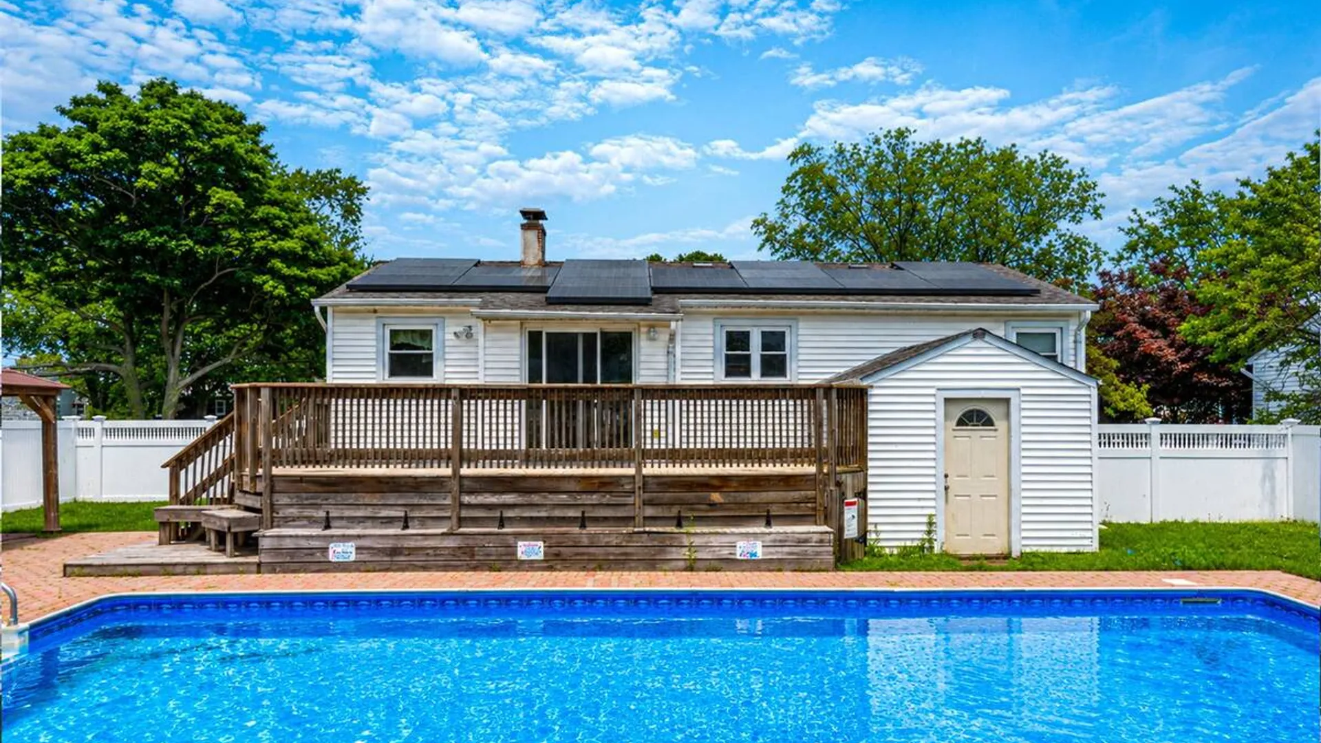 Property at 3010 Sipp Avenue, Medford, NY 11763 27