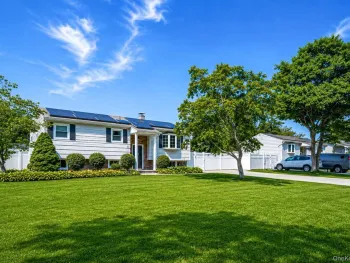 Property at 3010 Sipp Avenue, Medford, NY 11763