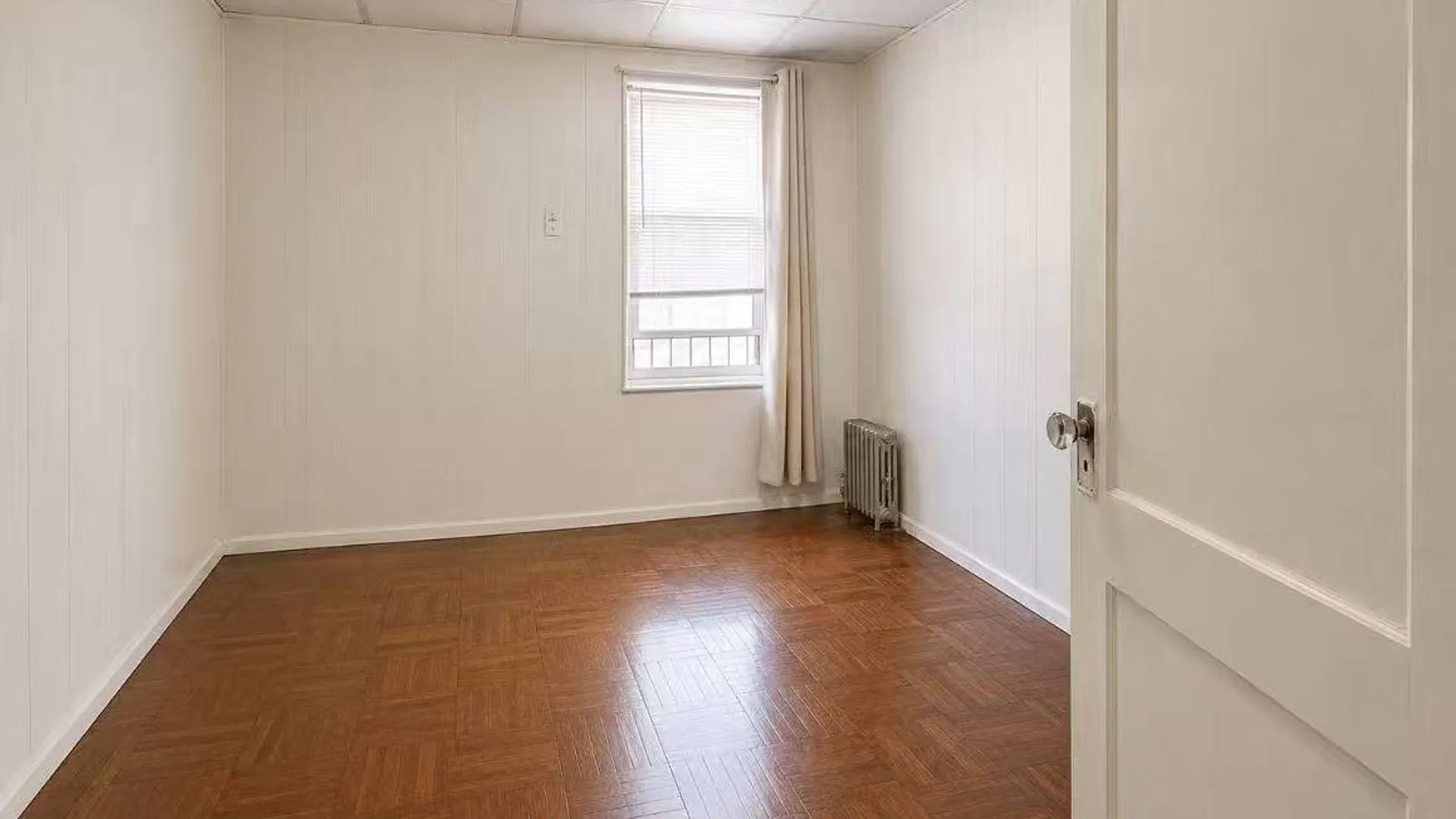 Property at 19 Campus PL, Brooklyn, NY 11208 3