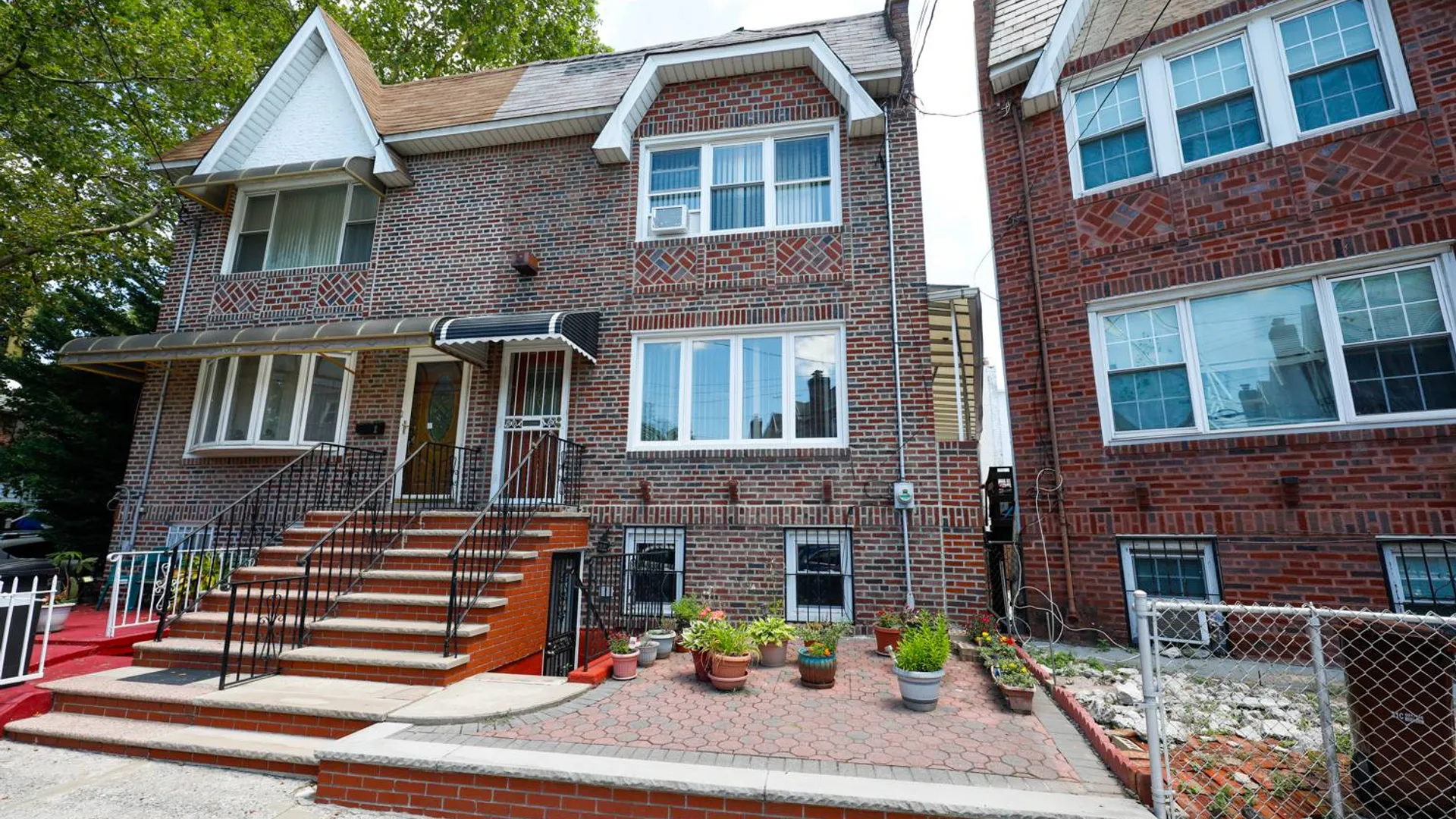 Property at 3 Harden St, Brooklyn, NY 11234 3