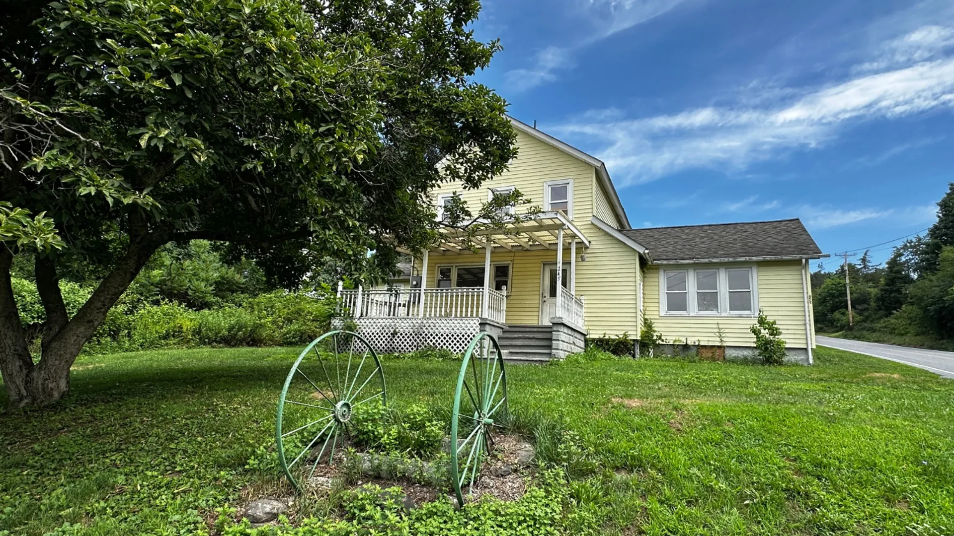 Property at 245-249 Lattintown Rd, Marlboro, NY 12542 21
