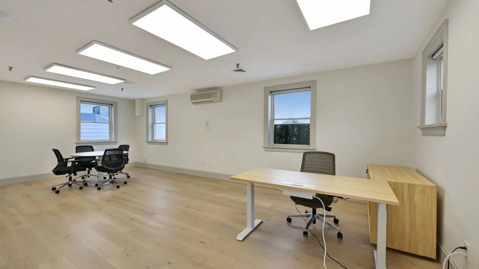 Property at 55 Newtown Lane, East Hampton, NY 11937 5