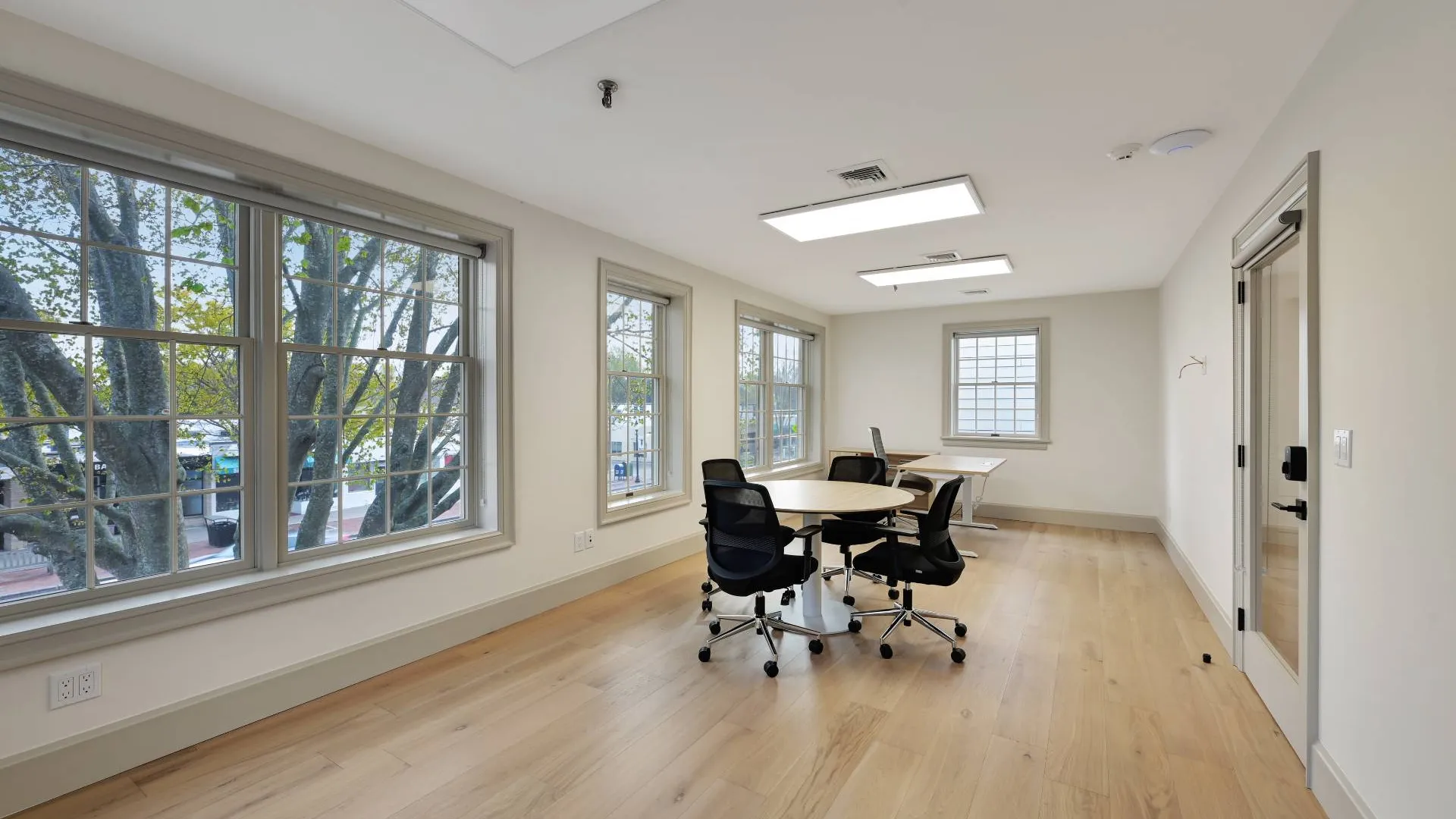 Property at 55 Newtown Lane, East Hampton, NY 11937 7