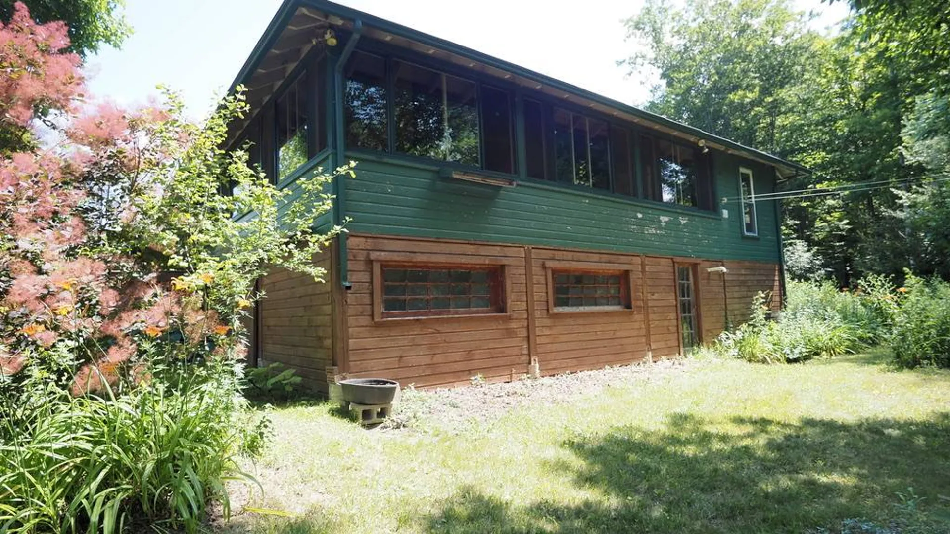Property at 759 Young's Corners Rd, Amsterdam, NY 12010 2
