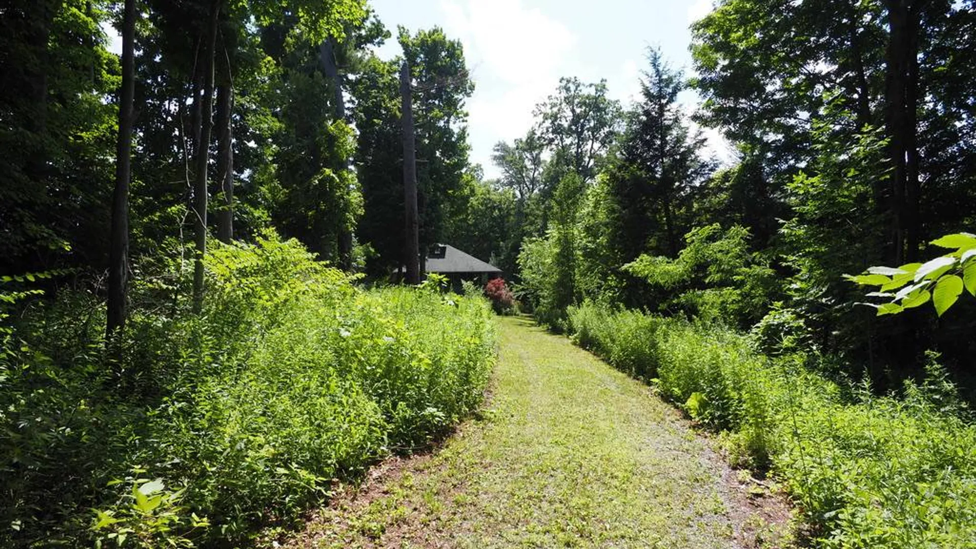 Property at 759 Young's Corners Rd, Amsterdam, NY 12010 34