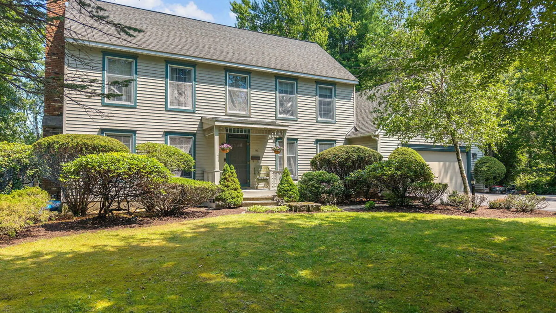 Property at 141 Pine Street, North Greenbush, NY 12144 4