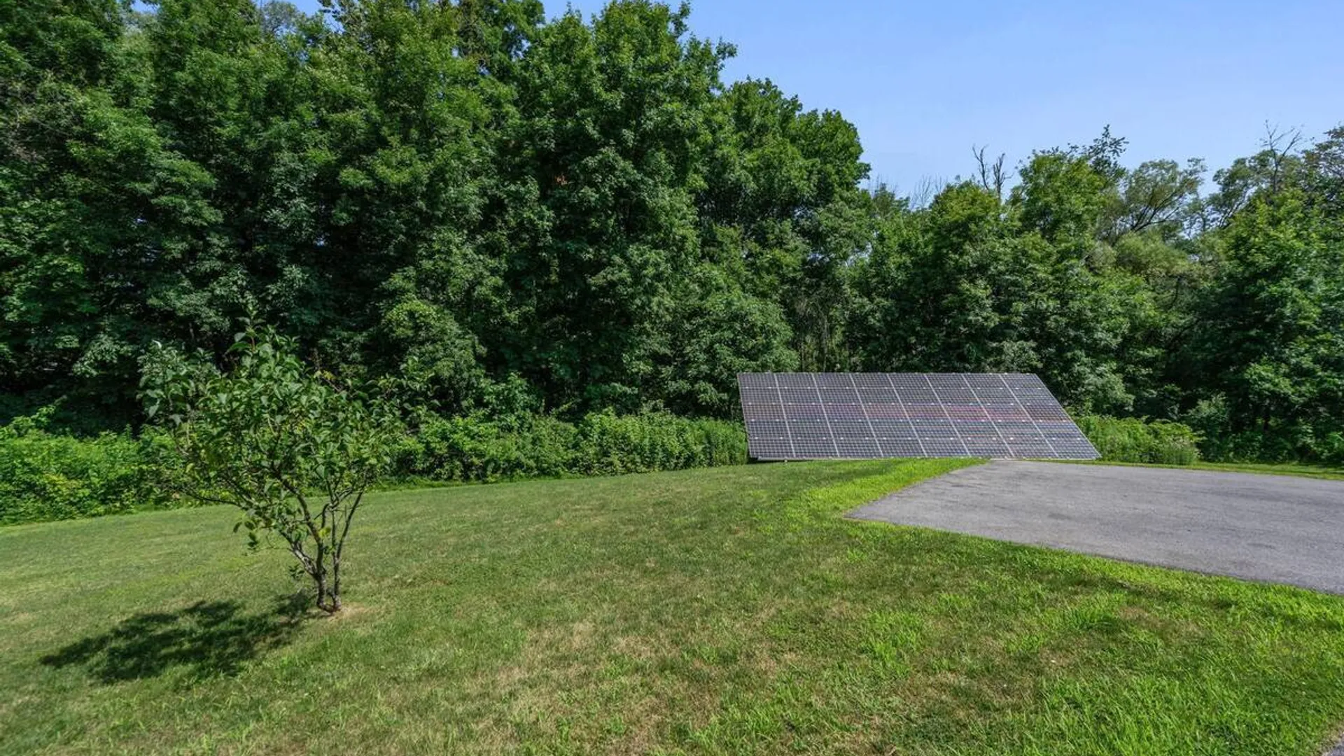 Property at 12 Lakeshore Avenue, Ballston, NY 12019 56