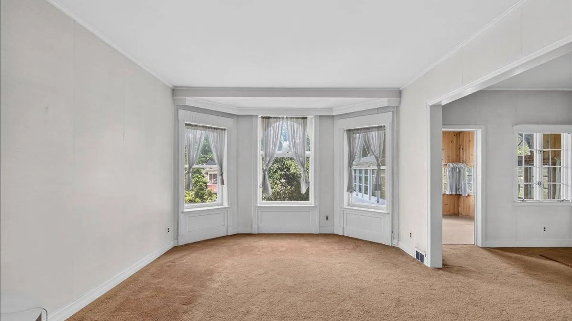 Property at 1006 Union St, Schenectady, NY 12308 30