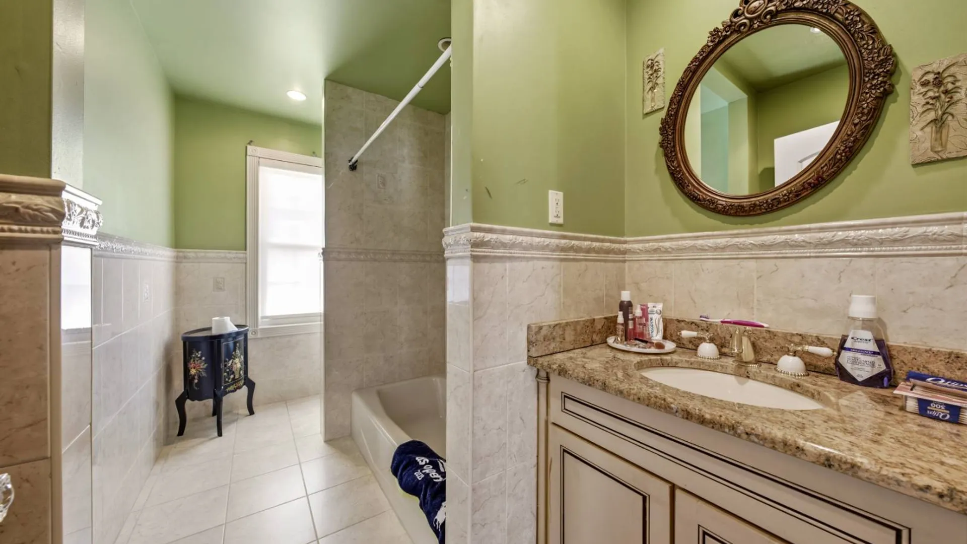 Property at 174 Kemball Ave, Staten Island, NY 10314 25