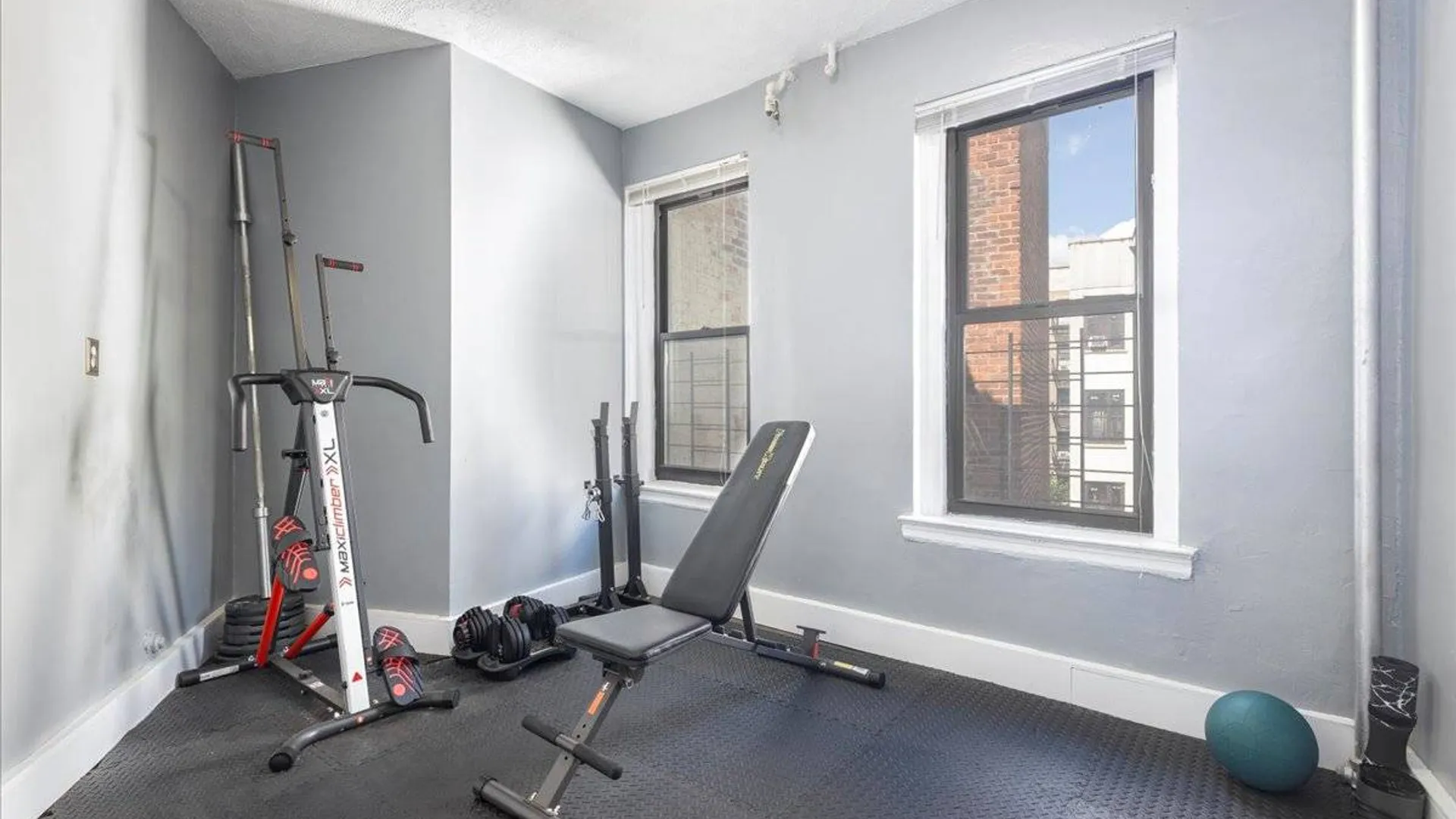 Property at 941 Jerome Avenue, Bronx, NY 10452 7