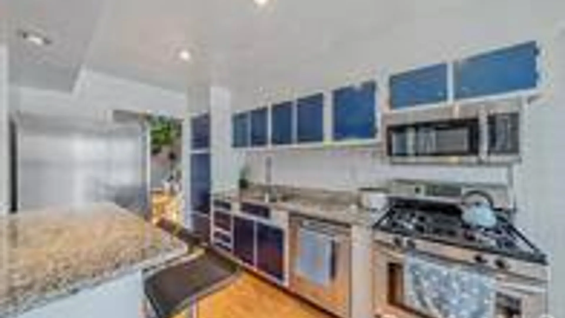 Property at 27 Ventura Drive, North Babylon, NY 11703 11