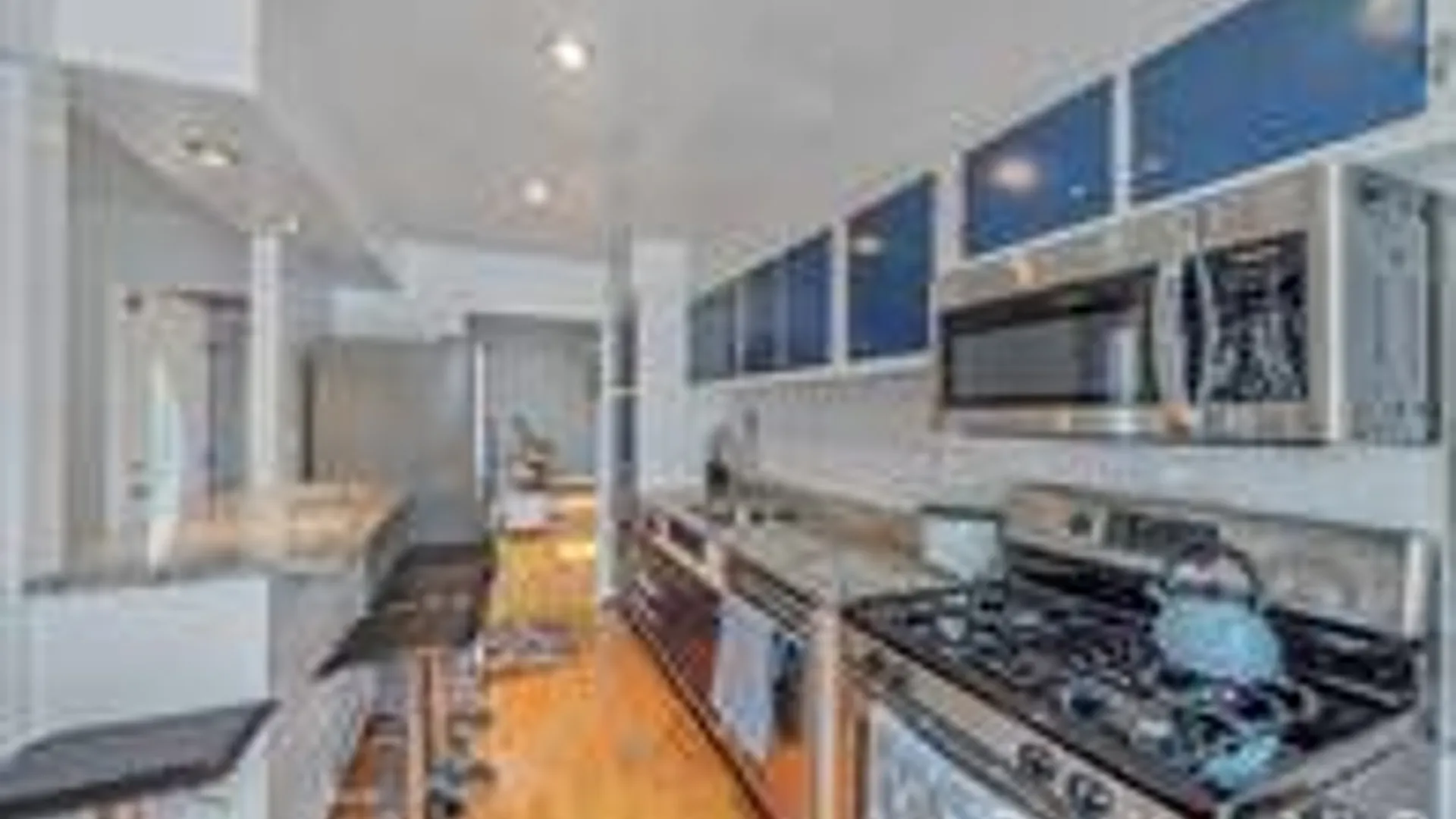 Property at 27 Ventura Drive, North Babylon, NY 11703 12