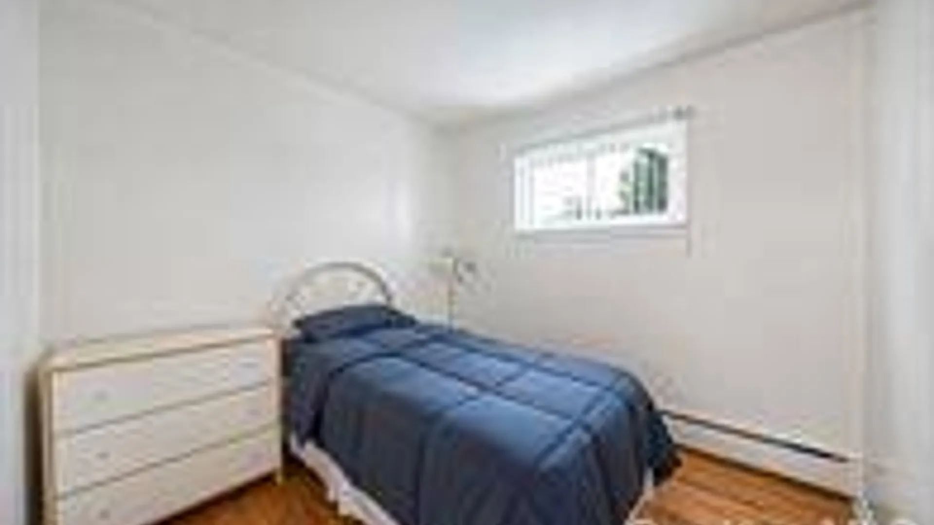 Property at 27 Ventura Drive, North Babylon, NY 11703 17