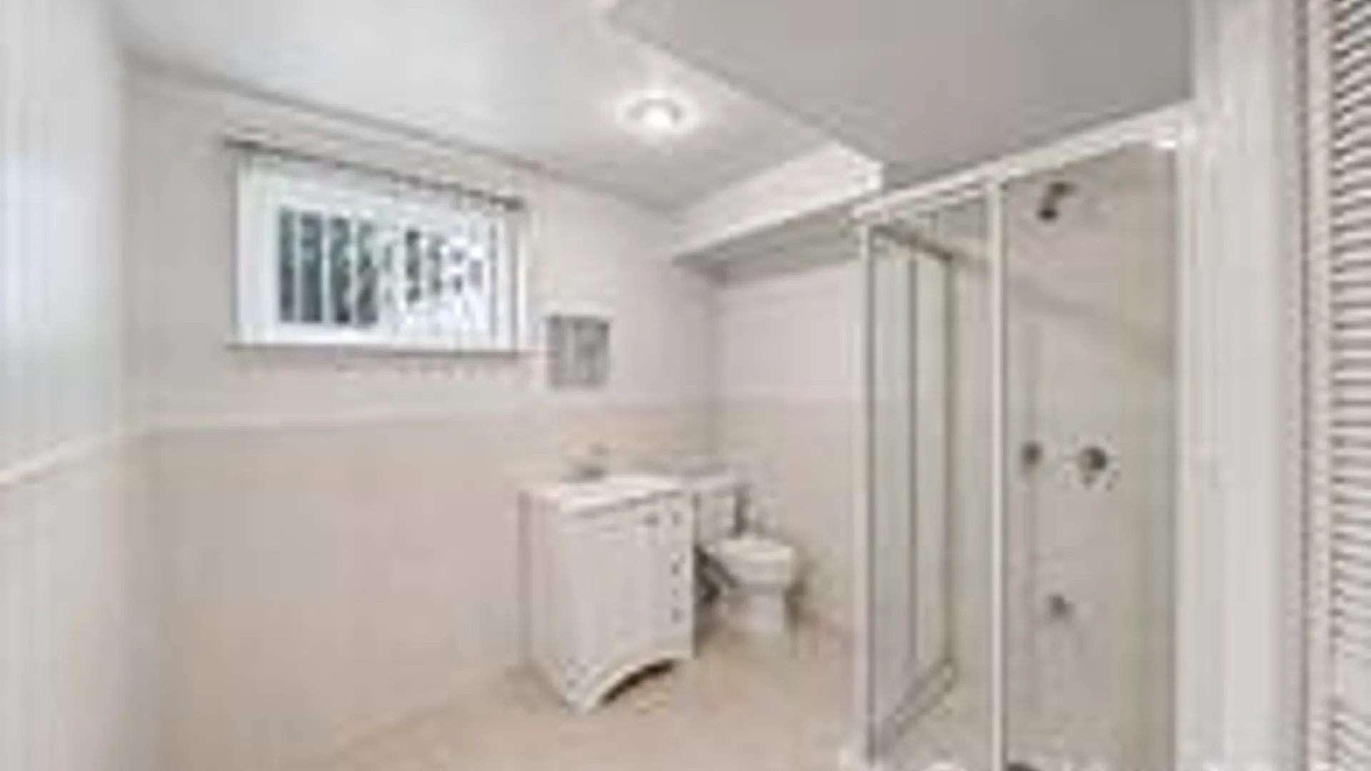 Property at 27 Ventura Drive, North Babylon, NY 11703 27