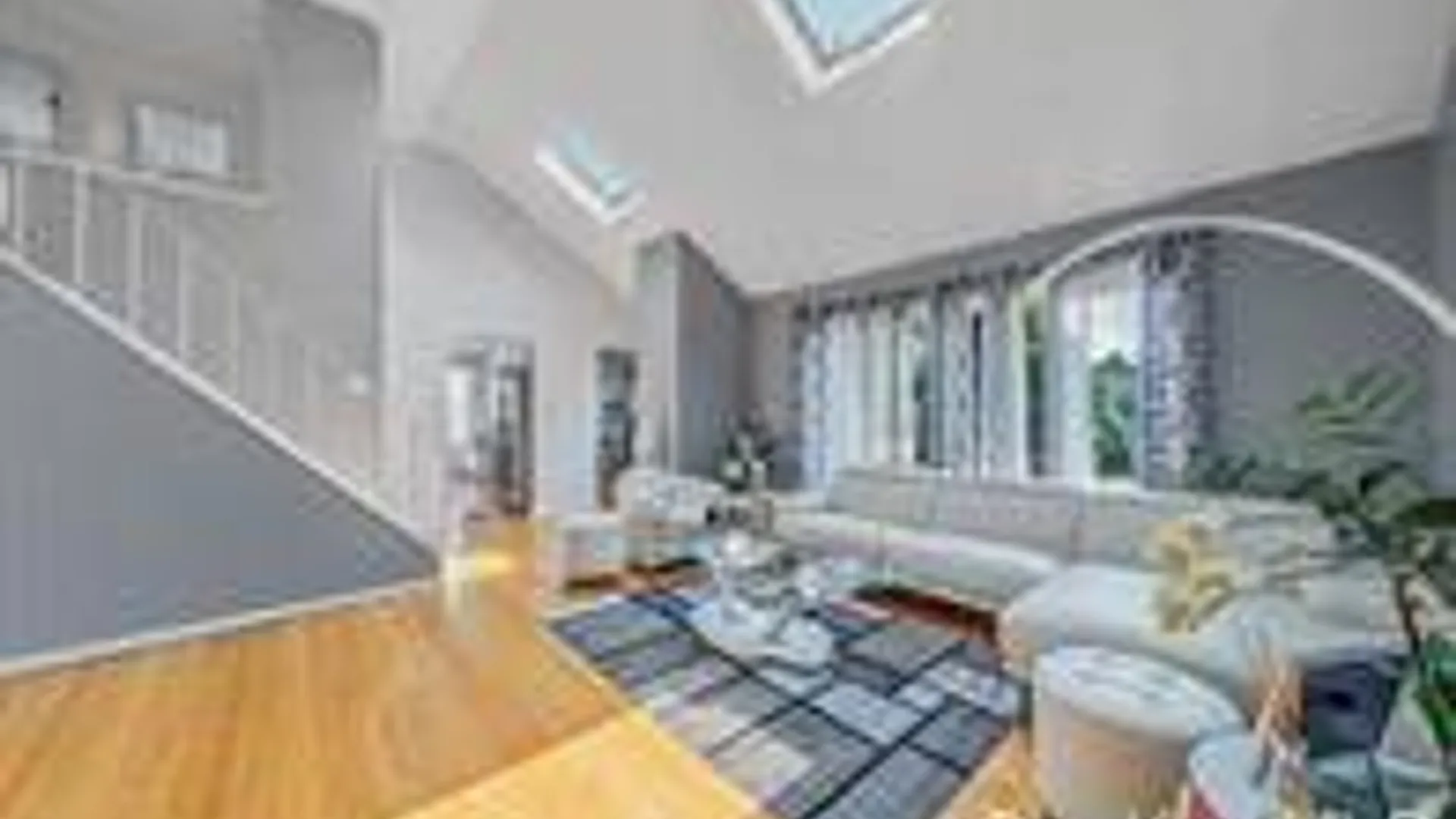 Property at 27 Ventura Drive, North Babylon, NY 11703 9