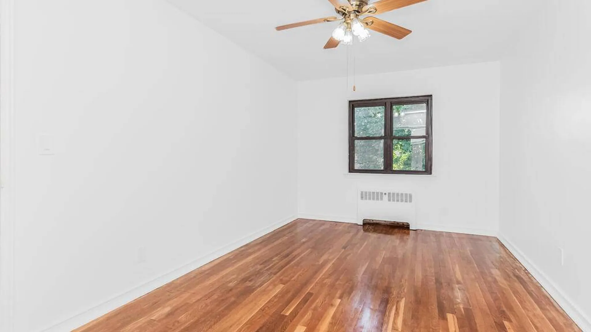 Property at 1863 Williamsbridge Rd, Bronx, NY 10461 20