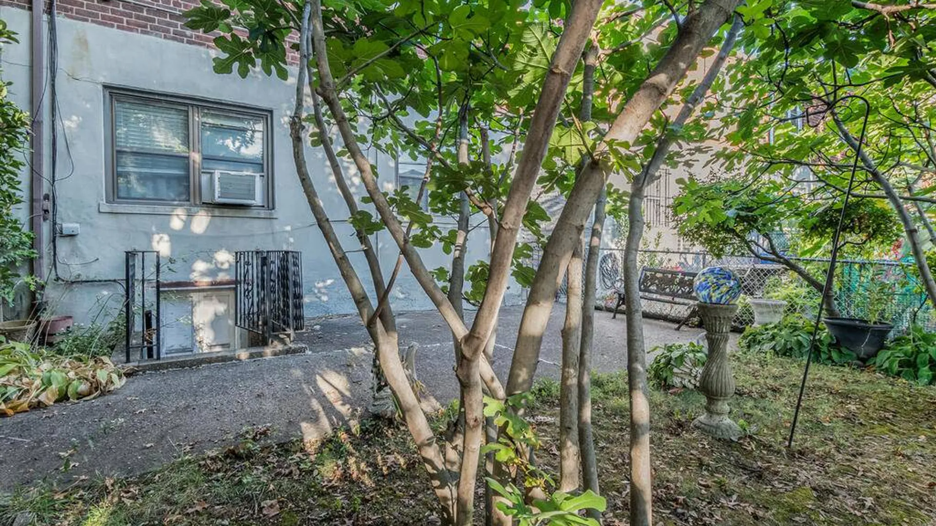 Property at 1863 Williamsbridge Rd, Bronx, NY 10461 26