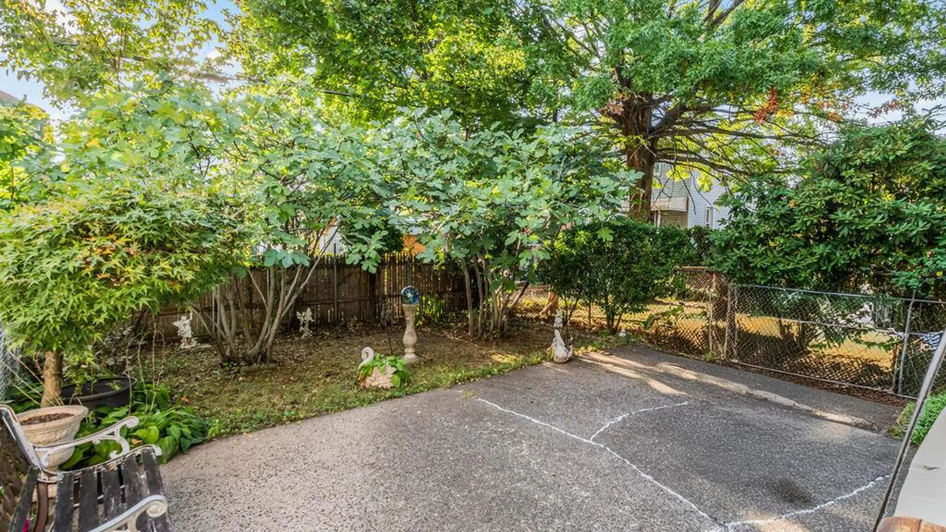 Property at 1863 Williamsbridge Rd, Bronx, NY 10461 27