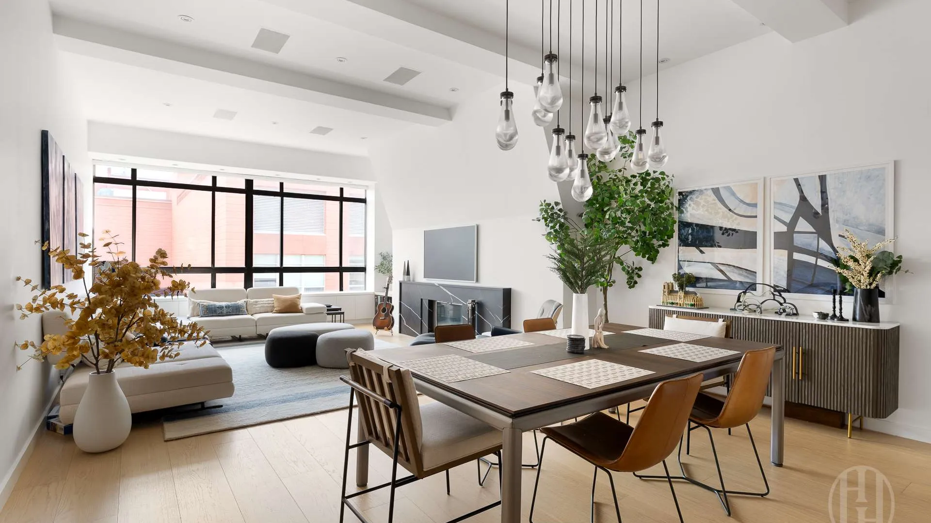 Property at 111 Barrow Street, New York, NY 10014 12