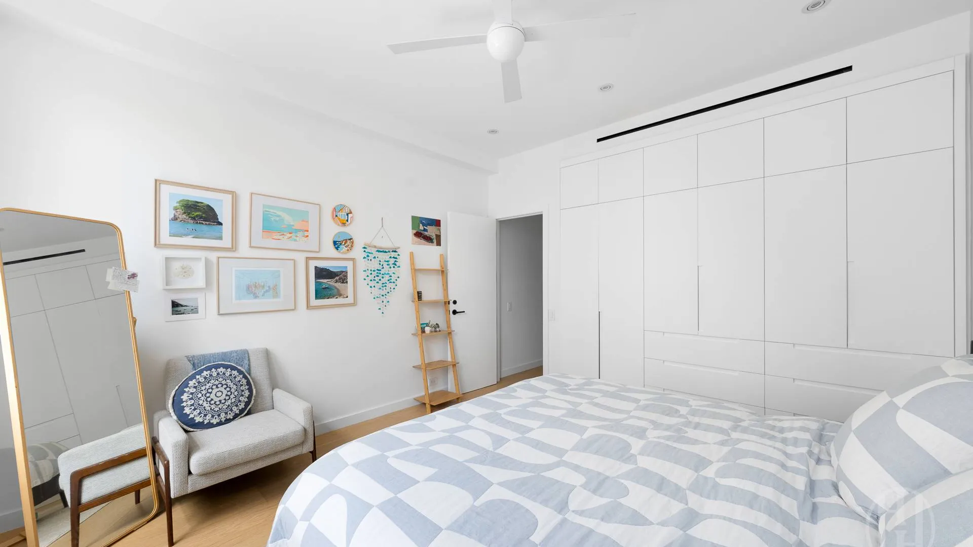 Property at 111 Barrow Street, New York, NY 10014 20
